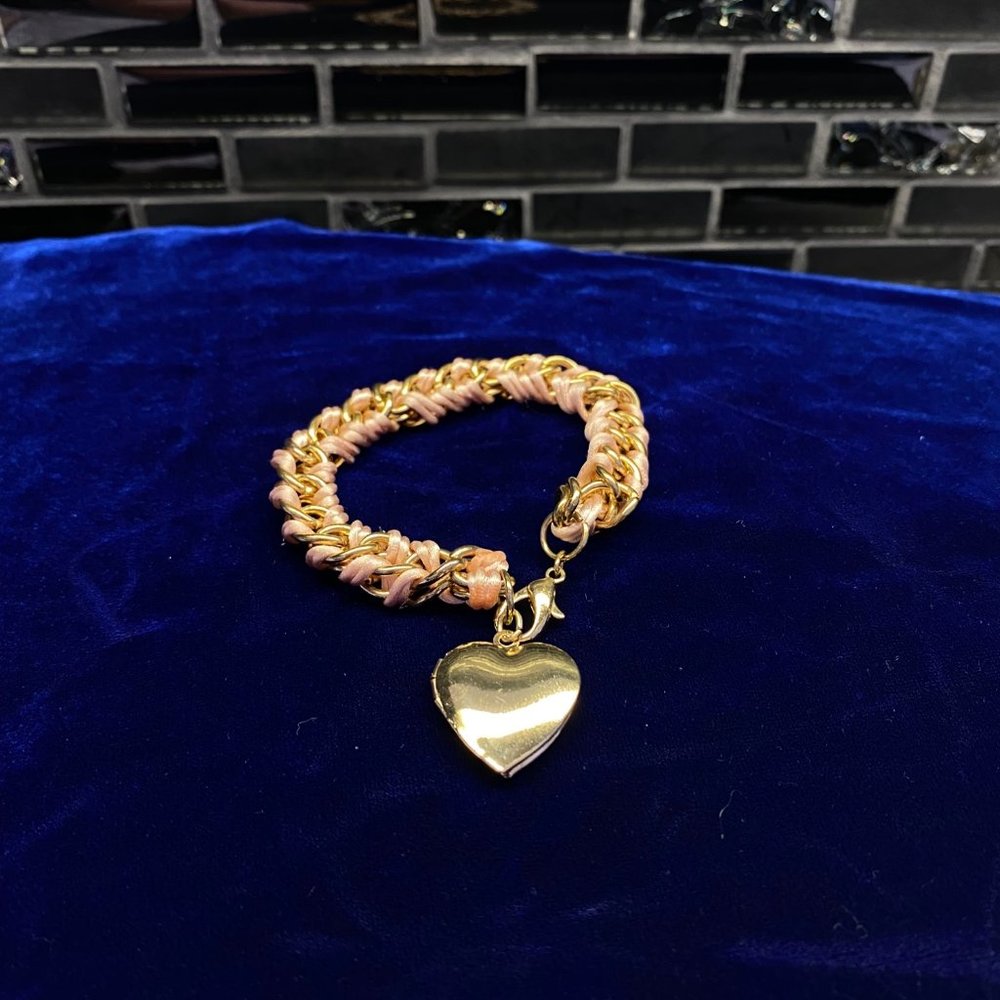 Heart Ribbon Locket - Picture 1 of 5